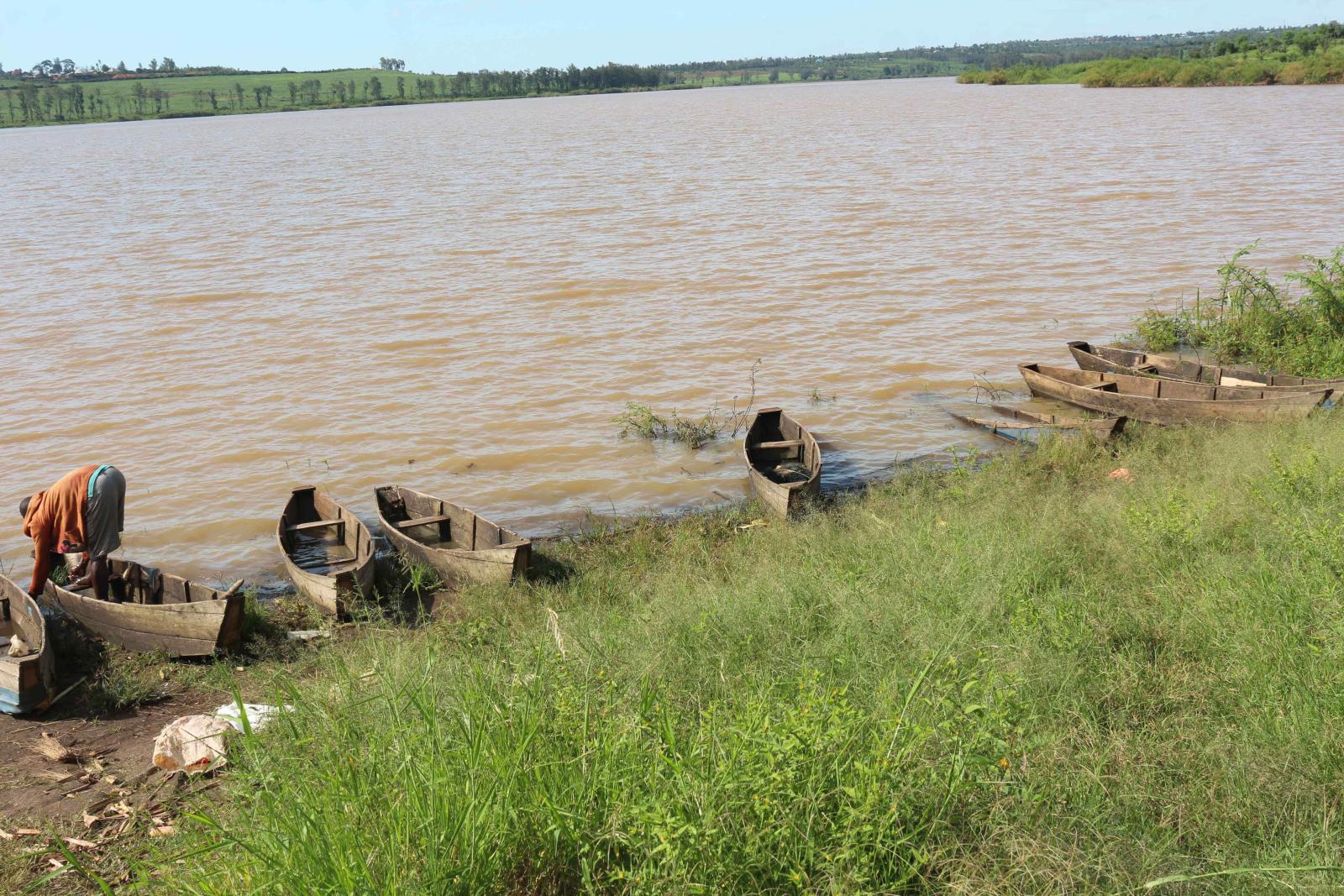 Ecotourism and Commercial land for sale in Bugesera Gashora Rwanda access on lake 2
