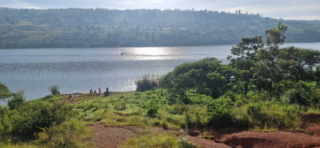 Land for sale in Muhazi in ecotourism and for Hotel Access on lake 2