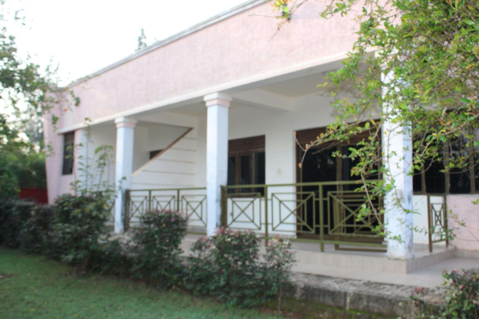 Residential plot for sale in Kimironko Kigali Rwanda 1