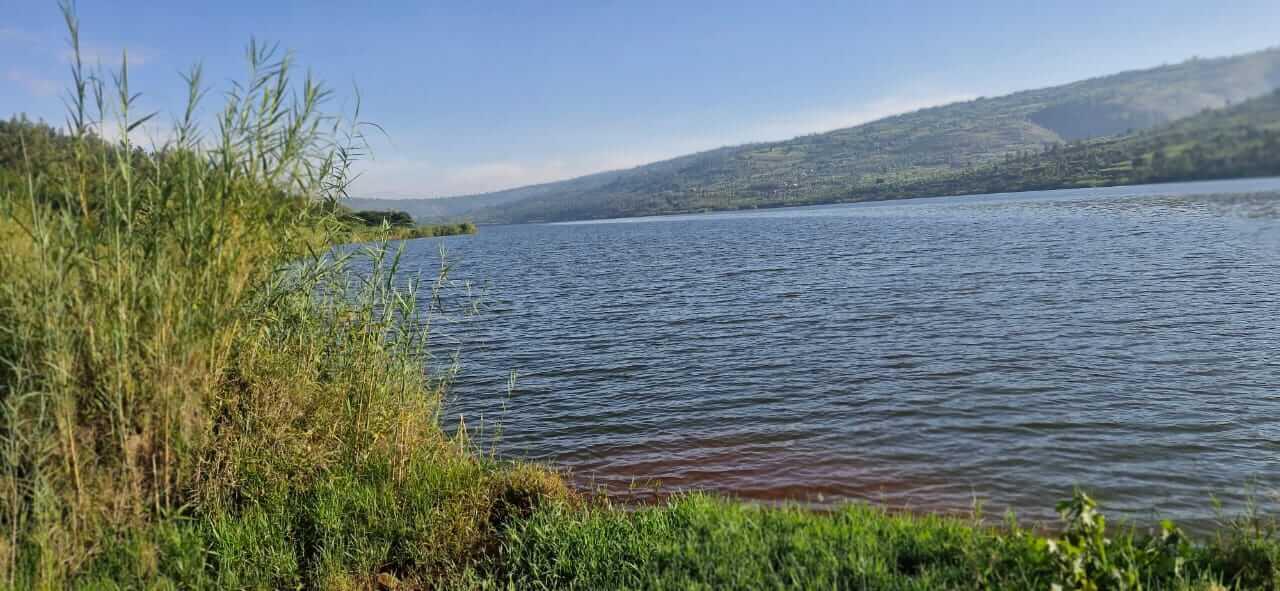Ecotourism and Hotel land for sale in Muhazi Rwamagana Rwanda Access on lake 1