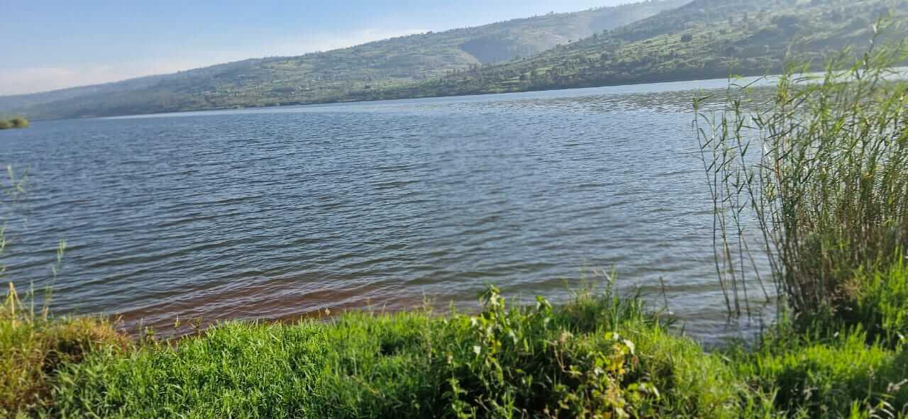Ecotourism and Hotel land for sale in Muhazi Rwamagana Rwanda Access on lake 2