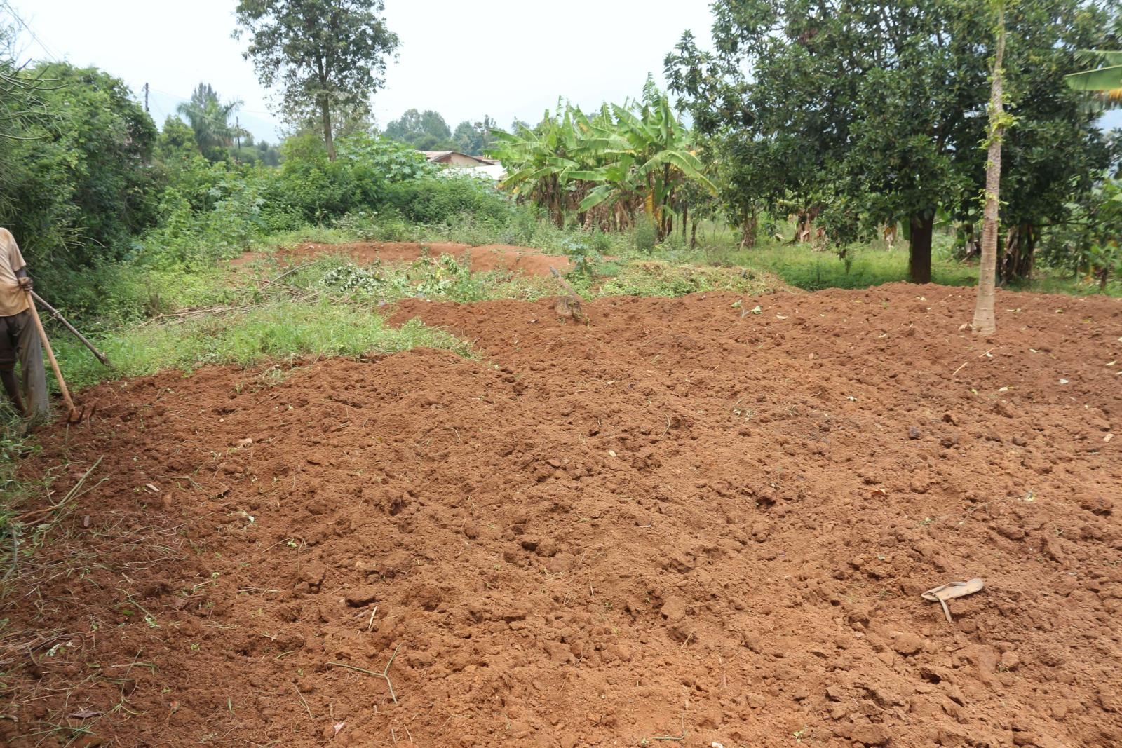 Residential plot for sale near airport of Rwanda good location 3
